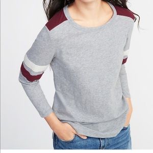 Old Navy women’s football tee